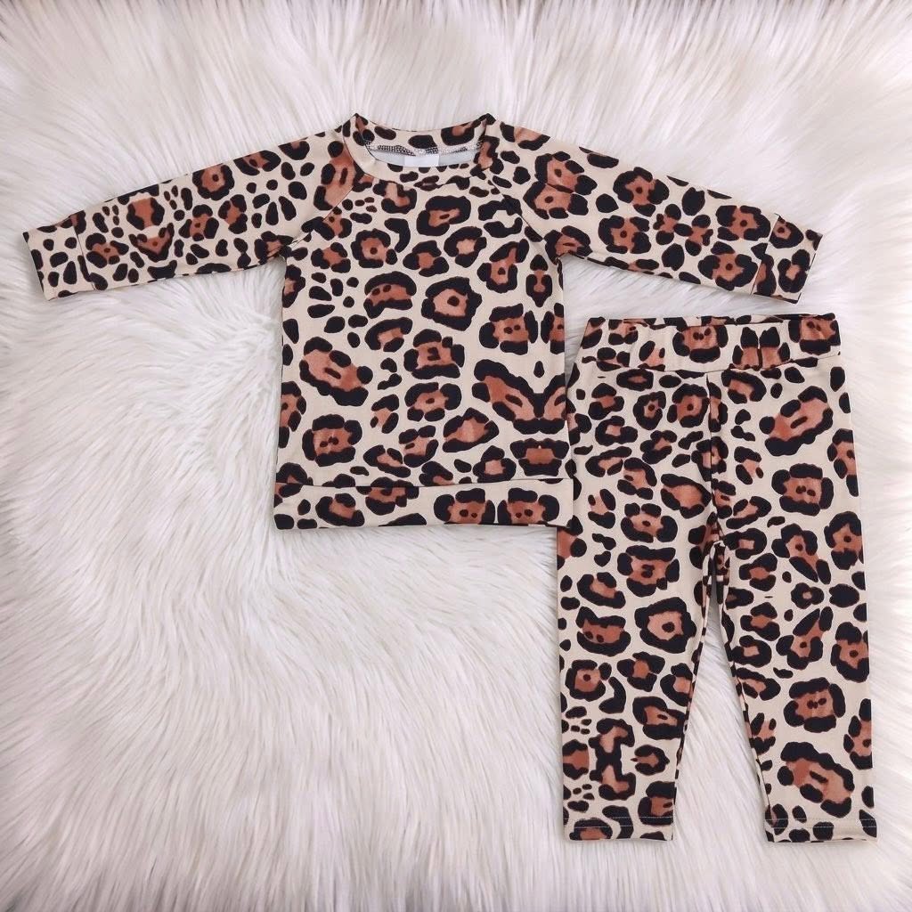 Classic Leopard Lounge Set